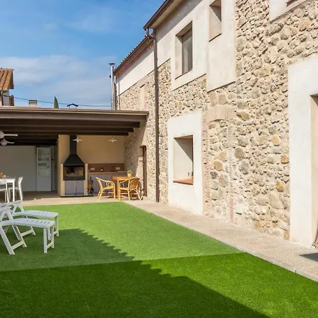 Casa De Piedra En La Costa Brava