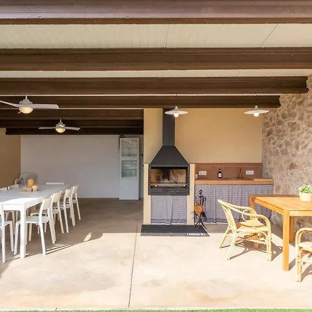 Holiday home Casa De Piedra En La Costa Brava Sant Jordi Desvalls